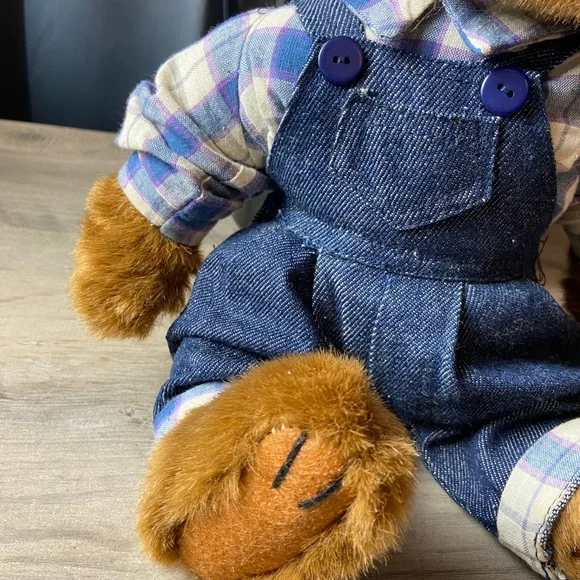 Blue Ridge Mountains Collectible Country Bears 13" Boy Bear with Clothes And tag - Picture 3 of 10